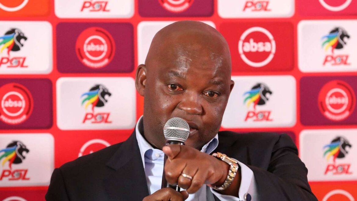 Kaizer Chiefs signed Khama Billiat to weaken Sundowns