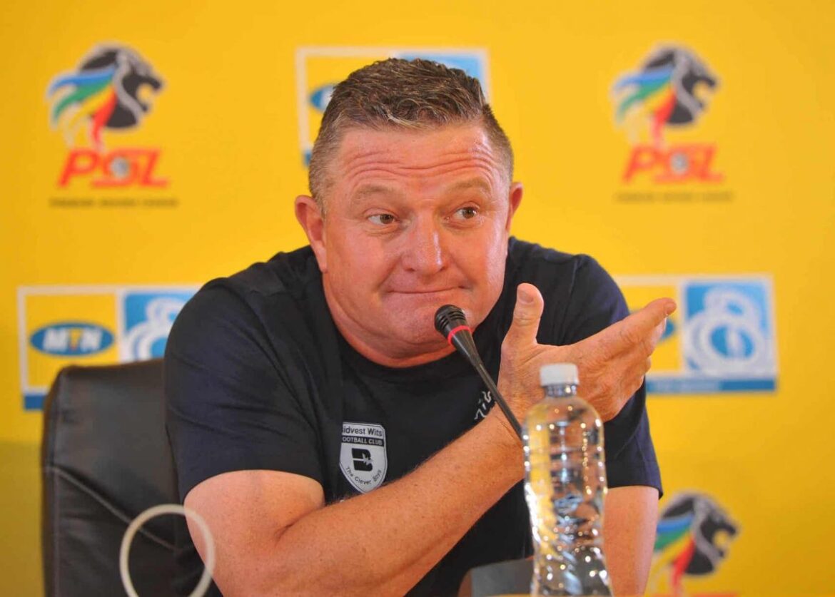 Gavin Hunt is not keen to move to Venda