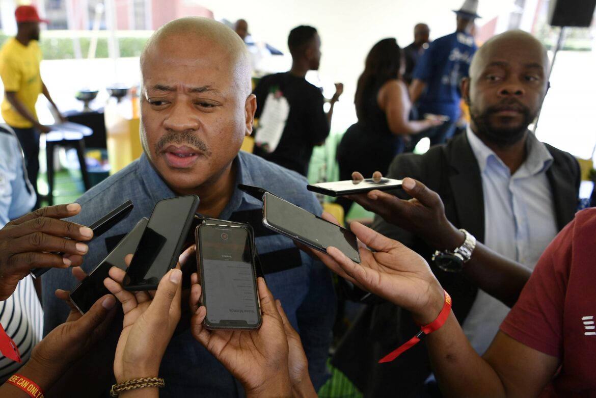 Kaizer Chiefs suspends Bobby Motaung. It does not mater who are Kaizer Chiefs will suspend you if you come out of the line. The best example is set on one of the sons of the club owner and he also hold a big position at the club.