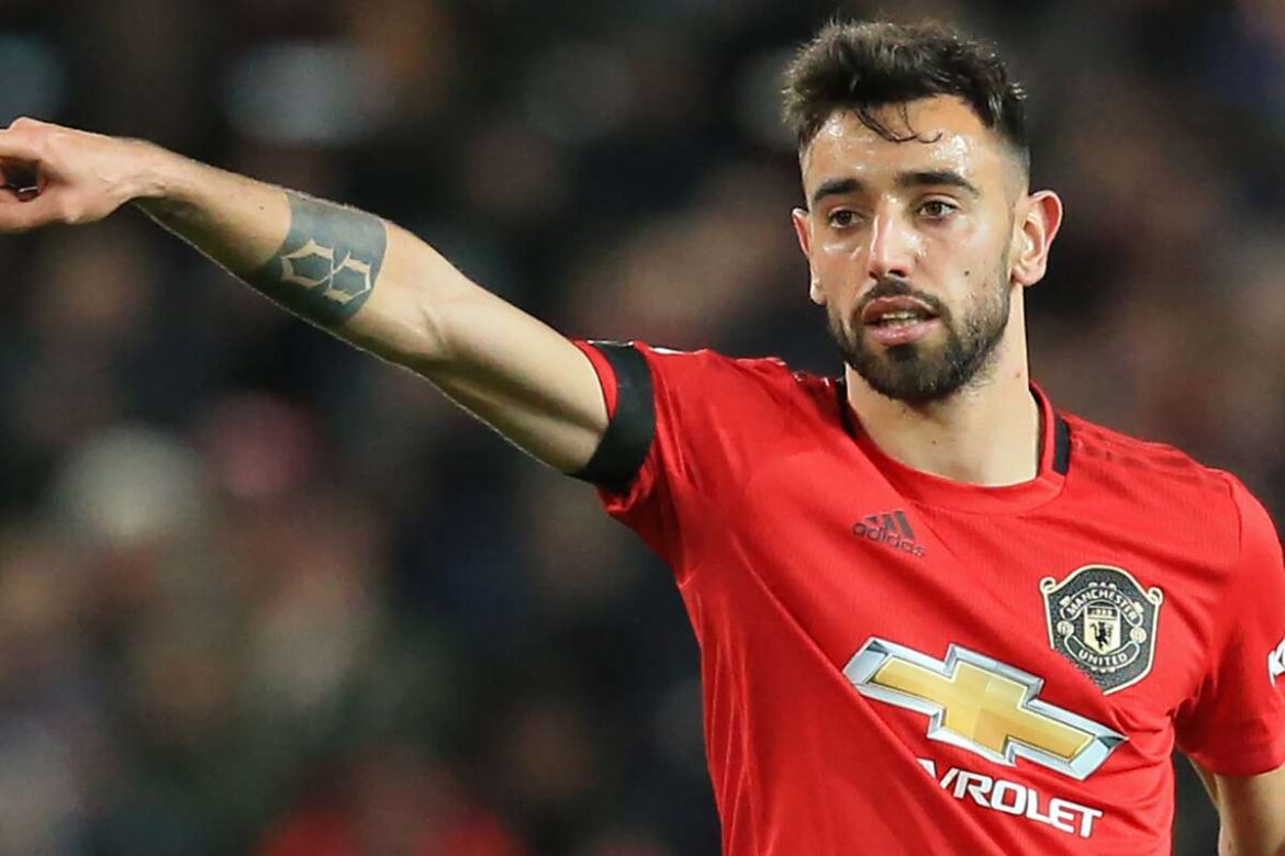 Mnchester United v Wolves live score