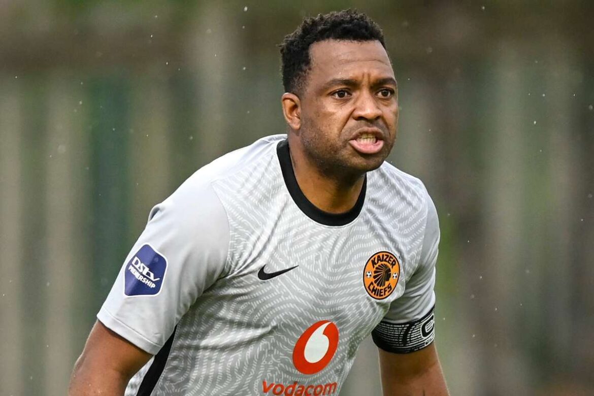 Itumeleng Khune gave the ball to the opponents twice