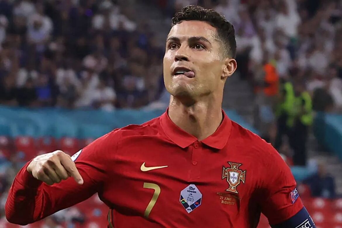 Why Cristiano Ronaldo to Man City?