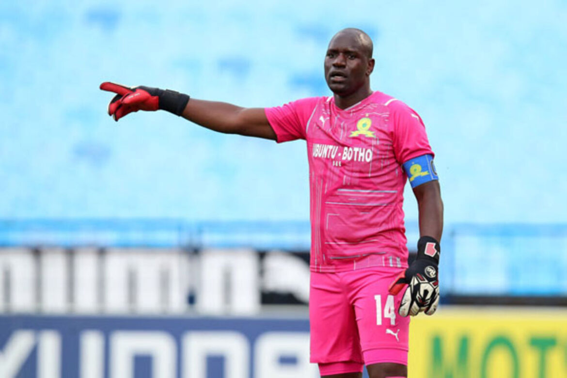 Sundowns vs Pirates Starting XIs